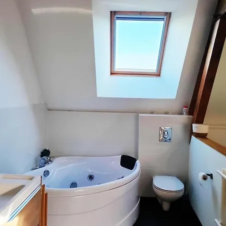 Lägenhet Etable De Charme Pour 2, Randonnees, Plages *