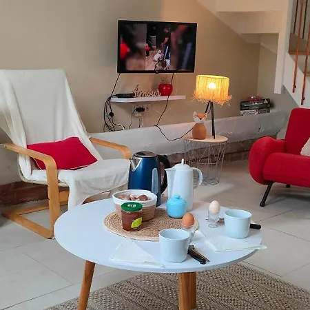 Etable De Charme Pour 2, Randonnees, Plages Lägenhet